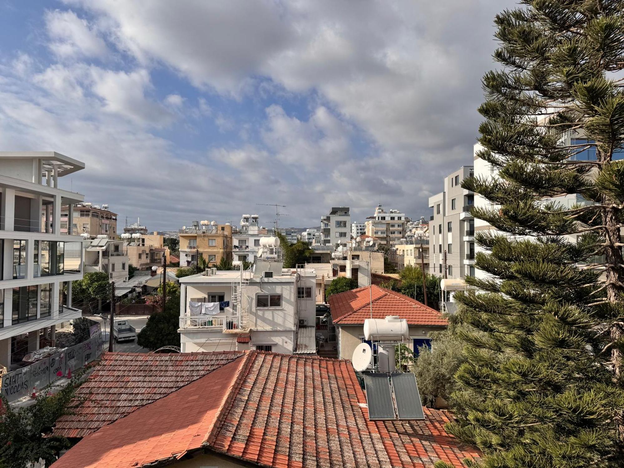 Metro Court Apartments Limassol Quarto foto